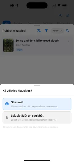 Fablum iPhone tālrunī jautā, kā klausīties kataloga audiogrāmatu: „Straumēt”, kam vajadzīgs savienojums, vai „Lejupielādēt un saglabāt” klausīšanai bezsaistē